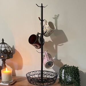 EUC ✨ Elegant Black Metal Mug Holder | Adjustable